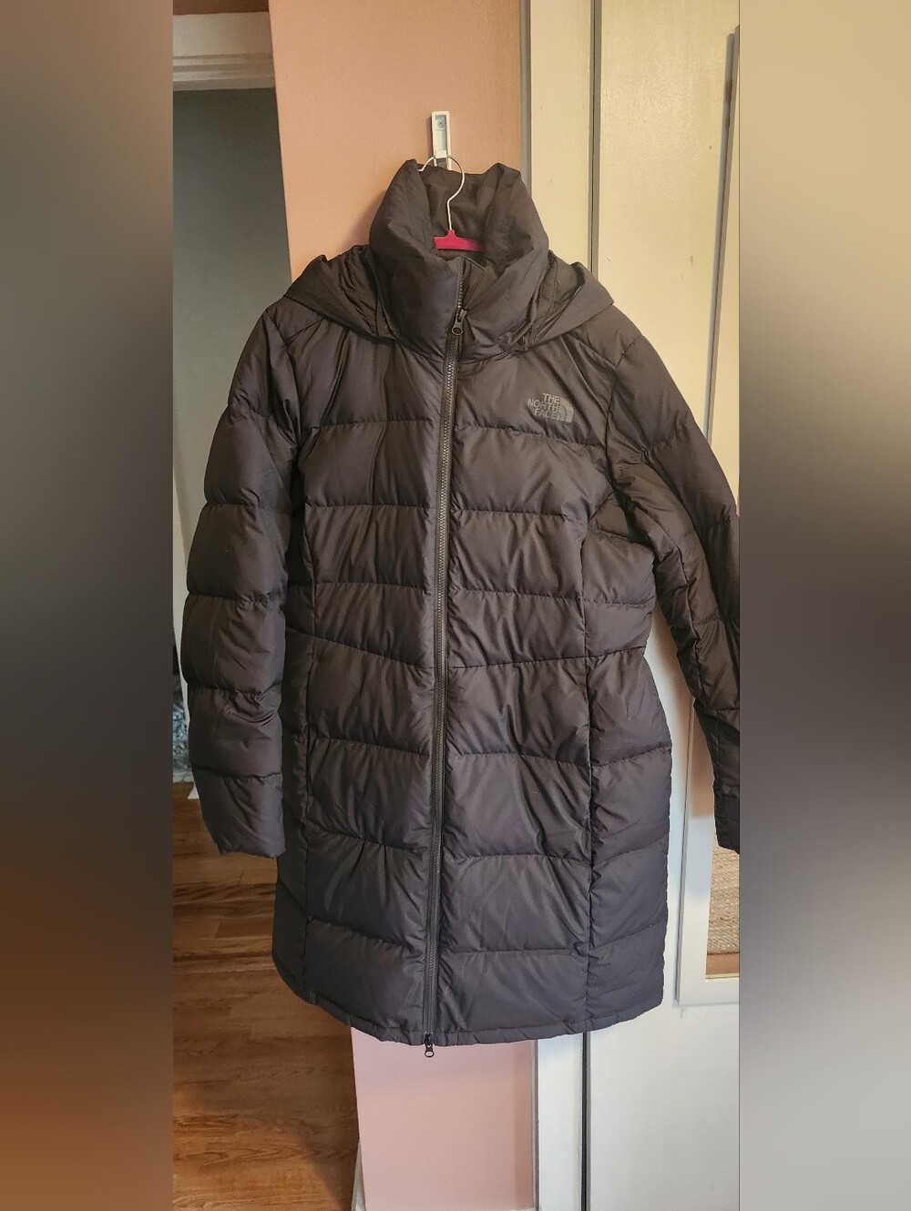 The North Face Women's Black Metroplis XL